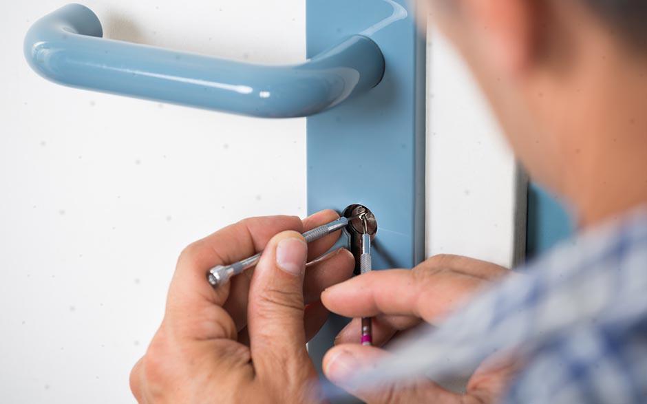 artisans serrurier Ville-d'Avray